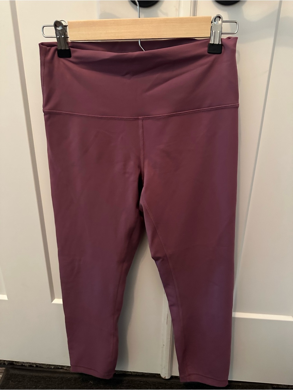 Lululemon mauve drawstring cropped pant 23”- size 6
